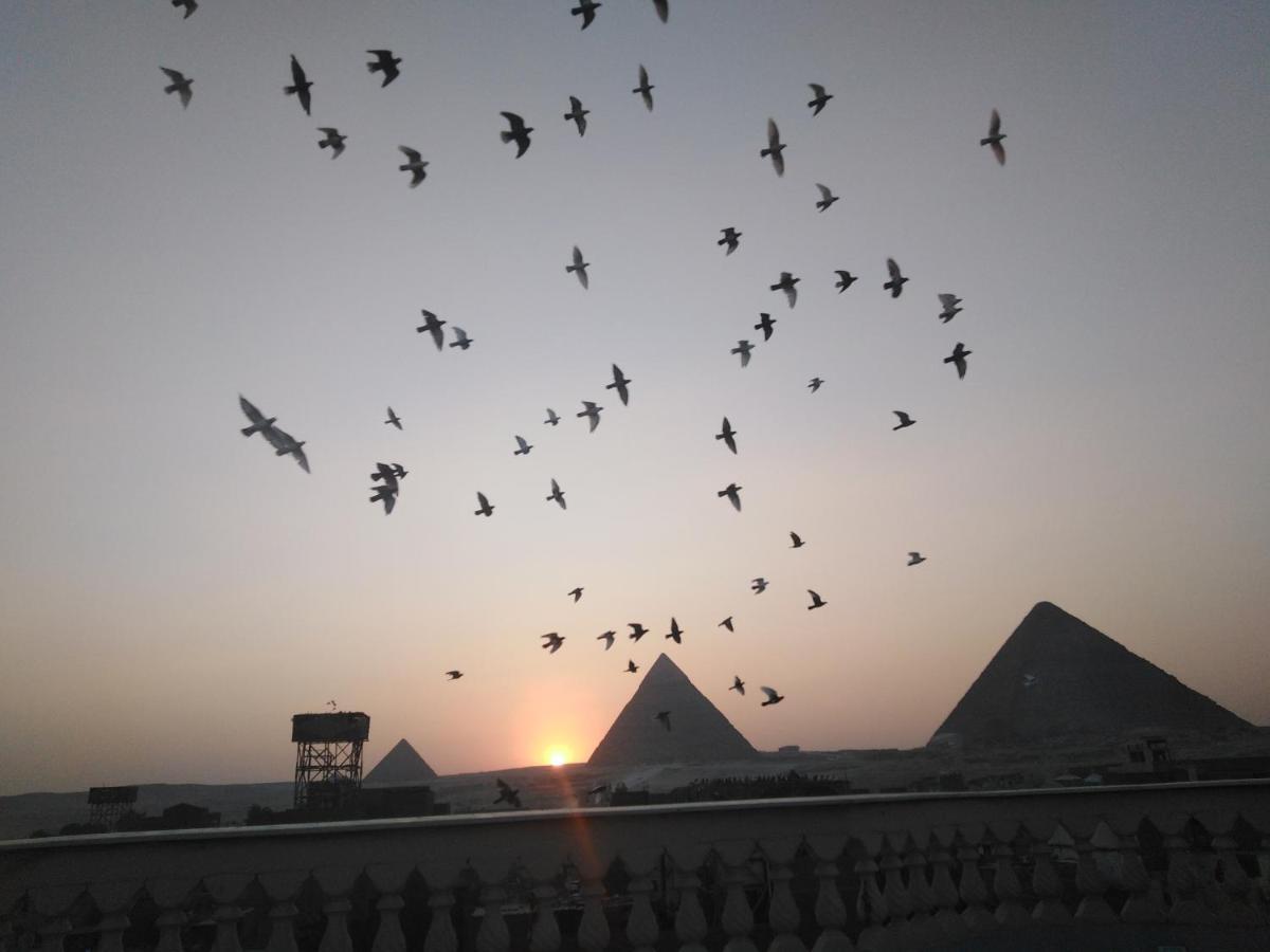 Queen Pyramids View Inn Kafret el-Gabal Exterior foto
